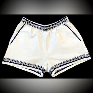 MAJE White shorts with blue embroidery